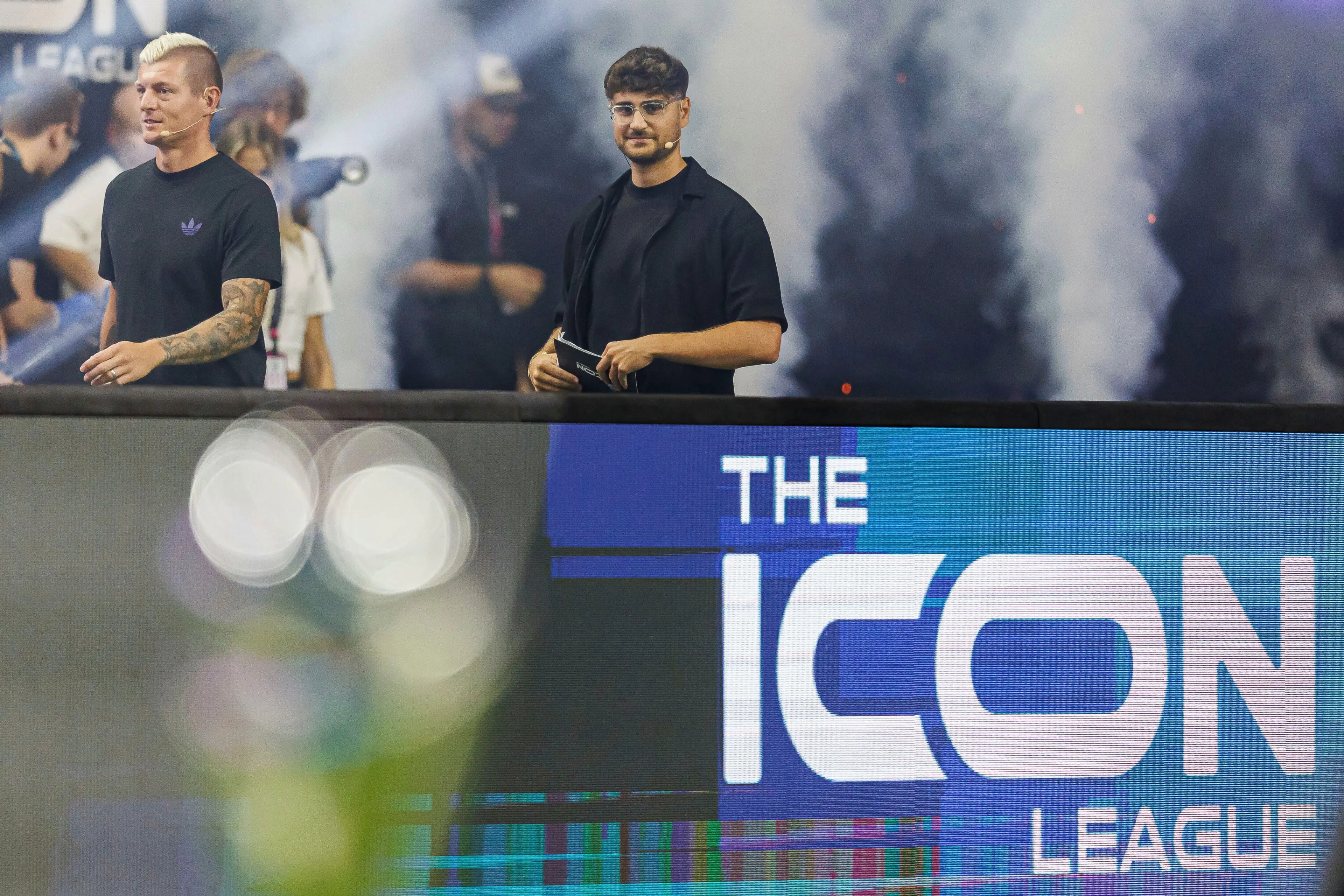 Toni Kroos und Nehrlich bei The Icon League – die Creator-Fußballliga im Fokus des bwin The Icon League Tippspiels.